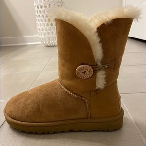 Bailey Button Ugg Boots